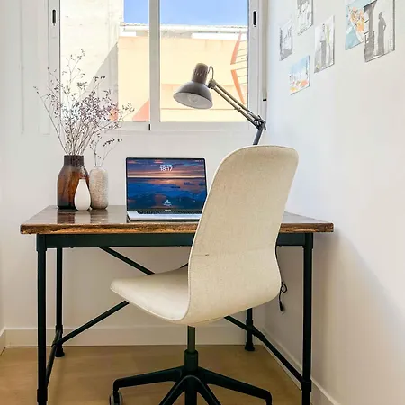 Casa Cigarreras. Espacio Y Luz Cerca Del Centro.