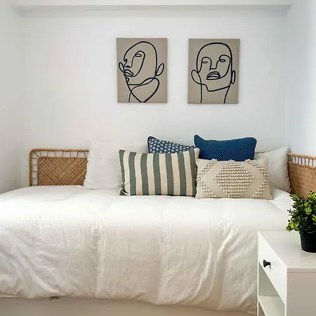 Casa Cigarreras. Espacio Y Luz Cerca Del Centro. * 알리칸테